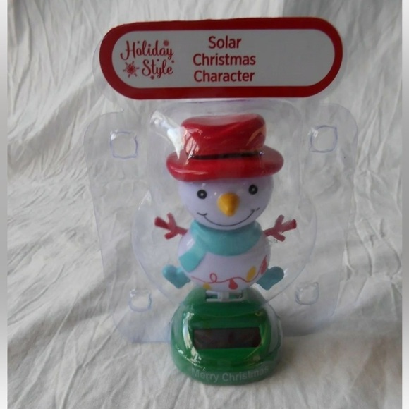 NEW Solar Powered Dancing Dancer Merry Christmas Snowman Frosty Bobble Head Toy - Picture 1 of 5